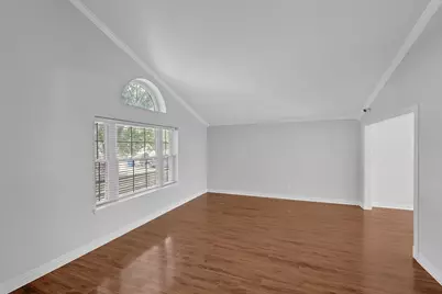 5134 Smokey River Drive, Katy, TX 77449 - Photo 4