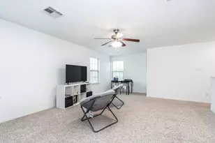18918 Cove Pointe Dr, Cypress, TX 77433 - Photo 32