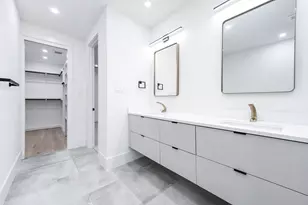 313 N Nagle St, Houston, TX 77003 - Photo 46