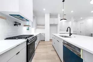 313 N Nagle St, Houston, TX 77003 - Photo 28