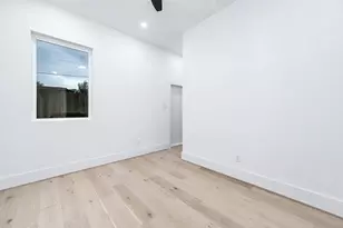 313 N Nagle St, Houston, TX 77003 - Photo 8