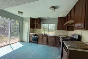 8622 Humphreys Dr, Houston, TX 77083 - Photo 12