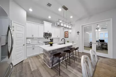 352 Rise Lane, Montgomery, TX 77316 - Photo 2