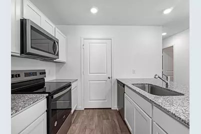 14659 New Village Drive, Willis, TX 77378 - Photo 10