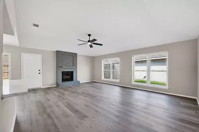 2306 Whitman Way Drive, Friendswood, TX 77546 - Photo 4