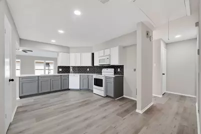 2306 Whitman Way Drive, Friendswood, TX 77546 - Photo 10