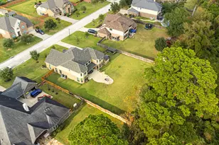 22618 Pineleigh Ct, Tomball, TX 77375 - Photo 12