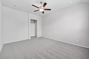 2123 Spring Hollow Dr, Baytown, TX 77521 - Photo 30
