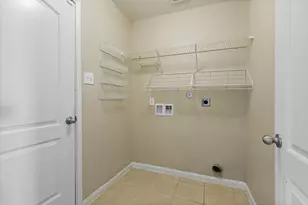 412 Hawks View Dr, La Marque, TX 77568 - Photo 22