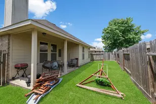 8702 Alicia Dr, Tomball, TX 77375 - Photo 32