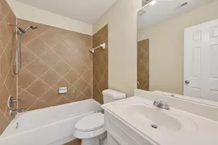 16526 Pentonshire Ln, Houston, TX 77090 - Photo 14