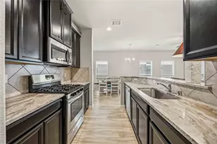 6510 Macroom Meadows Ln, Houston, TX 77048 - Photo 12