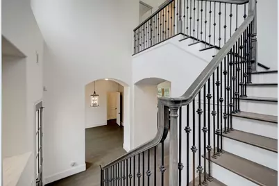 7505 Awty School Lane, Houston, TX 77055 - Photo 12