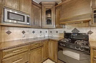 22519 Spring Crossing Dr, Spring, TX 77373 - Photo 14