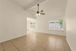 18147 Dinner Creek Dr, Katy, TX 77449 - Photo 10