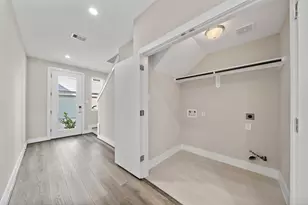 9 Wellford St, Houston, TX 77022 - Photo 4