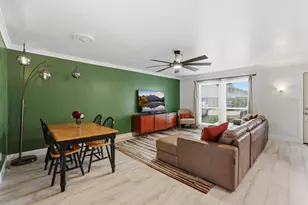 6408 Burgoyne Rd, Houston, TX 77057 - Photo 2