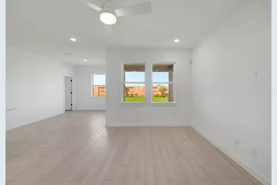 583 Day Station Drive, Dayton, TX 77535 - Photo 8