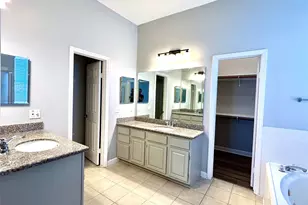 13703 Midfield Glen Ct, Houston, TX 77059 - Photo 10