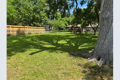 1614 W Sidnor Street, Alvin, TX 77511 - Photo 12