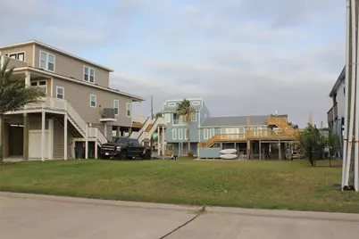 22210 Cantina Drive, Galveston, TX 77554 - Photo 2