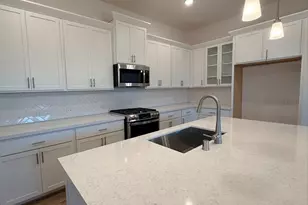 3710 High Plns Dr, League City, TX 77573 - Photo 2