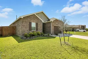 5830 Capri Frst Dr, Katy, TX 77493 - Photo 2