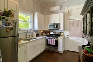 1606 Avenue L, Galveston, TX 77550 - Photo 6