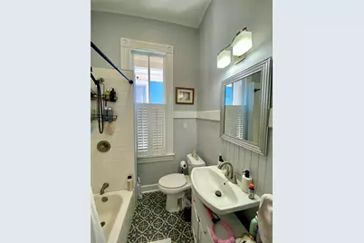 1606 Avenue L, Galveston, TX 77550 - Photo 8