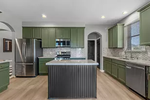 817 Dawn Ridge Way, Seabrook, TX 77586 - Photo 6