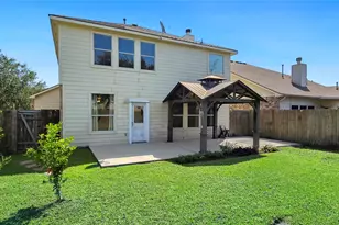 4519 Regal Dr, Baytown, TX 77521 - Photo 10