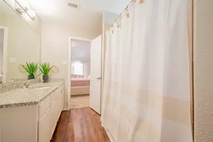 14503 Little St, Houston, TX 77045 - Photo 18