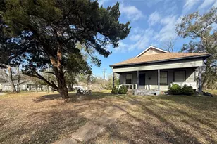 412 Waco St, Conroe, TX 77301 - Photo 4