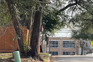 412 Waco St, Conroe, TX 77301 - Photo 38