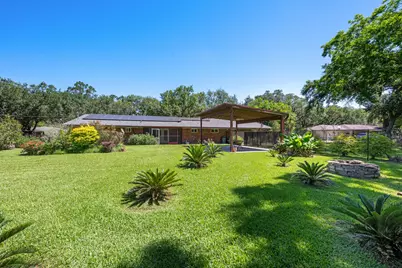 616 Cannan Drive, Angleton, TX 77515 - Photo 40