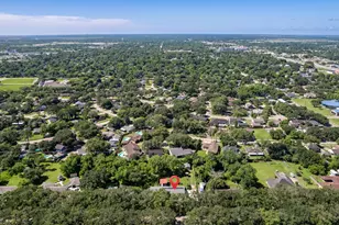 616 Cannan Dr, Angleton, TX 77515 - Photo 48