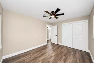 5622 Canterway Dr, Houston, TX 77048 - Photo 12