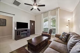 2204 Meadow Wind Dr, Pearland, TX 77089 - Photo 14