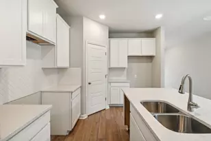 29134 Farmhouse Ests Dr, Waller, TX 77484 - Photo 4