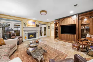 1524 Travis St, Columbus, TX 78934 - Photo 12
