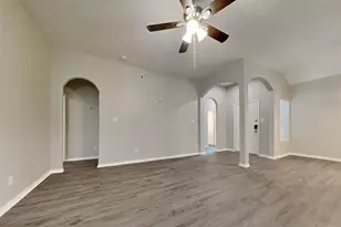 2200 Jefferson Crossing Dr, Conroe, TX 77304 - Photo 4
