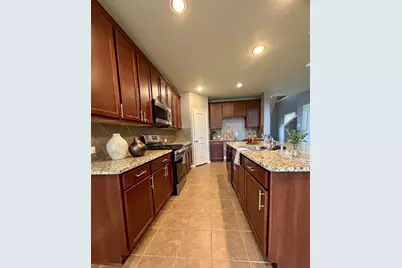 17518 Cypress Hilltop Way, Hockley, TX 77447 - Photo 8