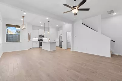 130 West Coralburst Loop, Montgomery, TX 77316 - Photo 8