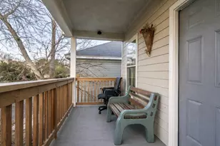 5526 Ave M 1/2, Galveston, TX 77551 - Photo 2