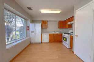 2927 Becket St, Pearland, TX 77584 - Photo 10