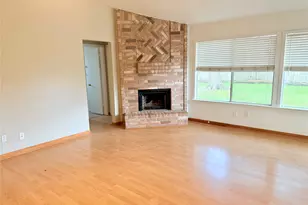 2927 Becket St, Pearland, TX 77584 - Photo 6