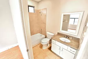 407 Jackson Hill St, Houston, TX 77007 - Photo 18