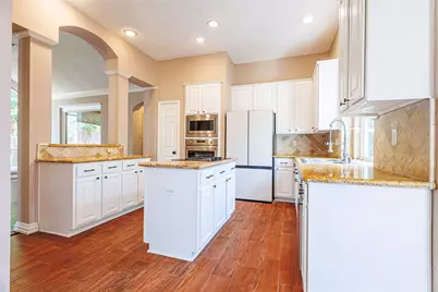 1247 Misty Lake Court, Sugar Land, TX 77498 - Photo 8