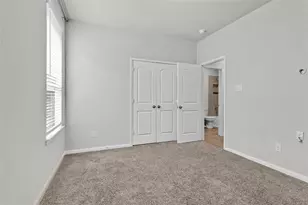10220 Goose Creek Ln, Conroe, TX 77384 - Photo 6