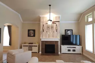 3438 Cartwright Cliff Ln, Fulshear, TX 77441 - Photo 4